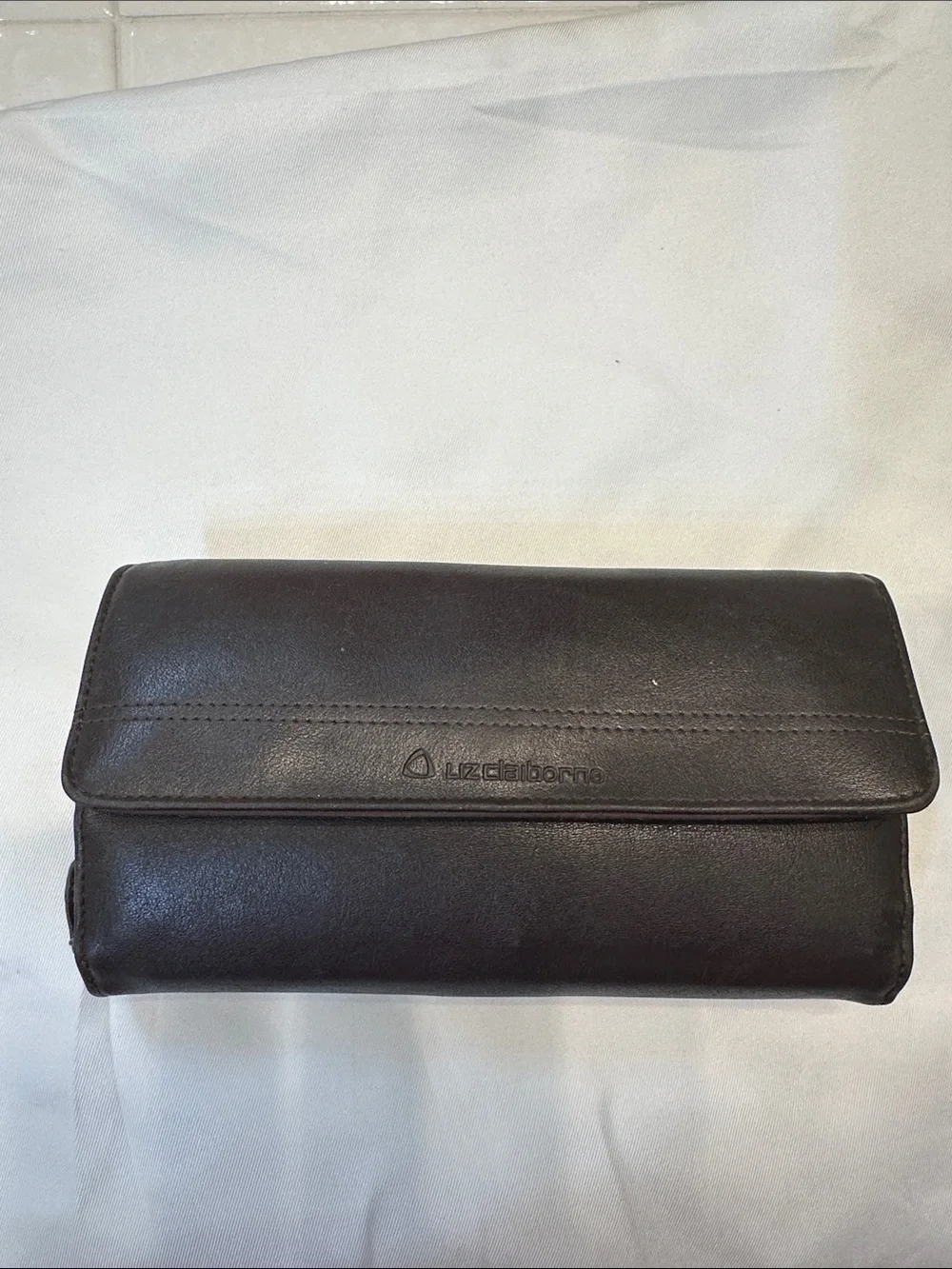 Liz Claiborne Brown Leather woman’s  Wallet